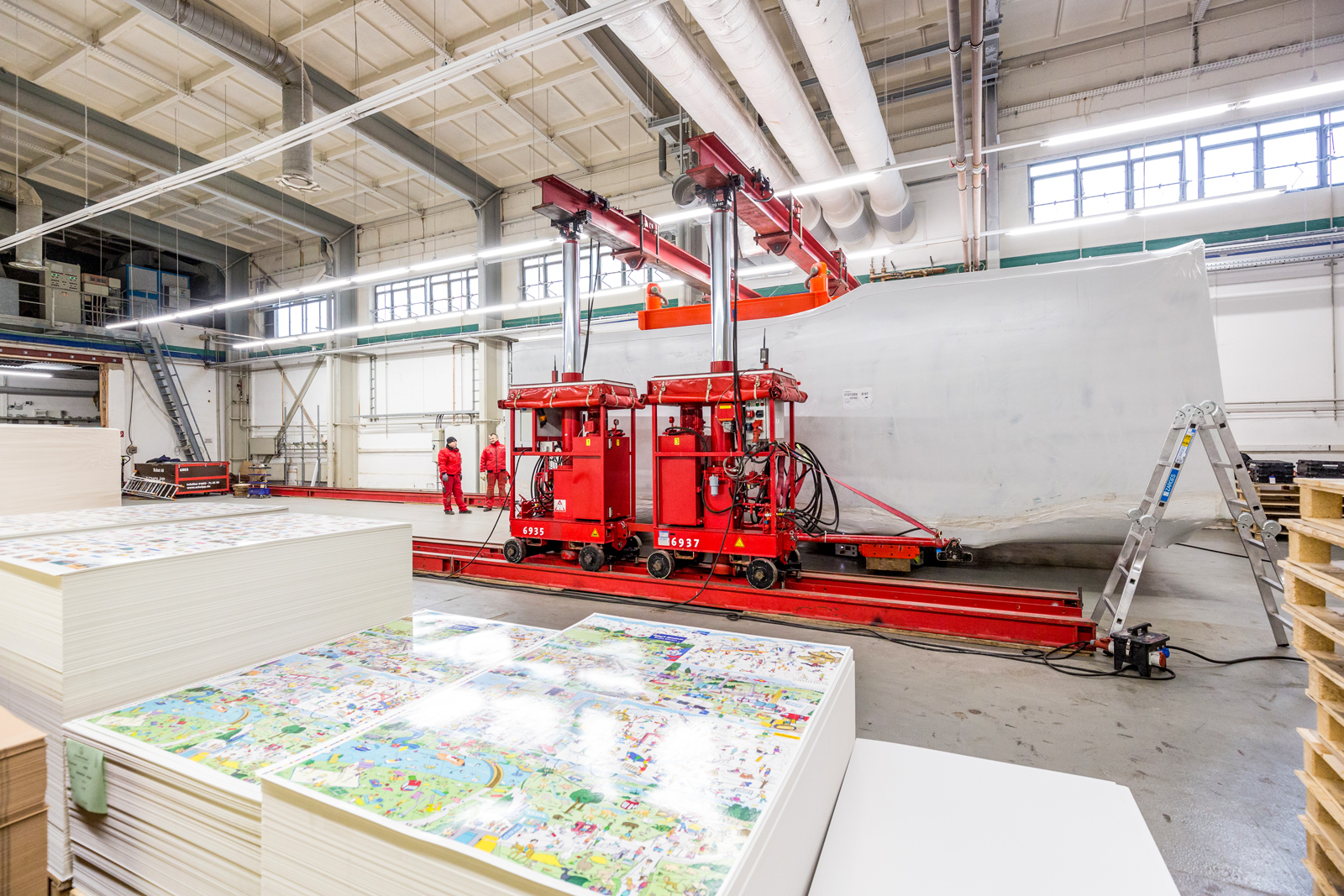 Hydraulische Hubgerüste haben bei SCHOLPP eine lange Tradition. Lesen Sie hier mehr über die kompakten Kraftpakete für Industriemontagen...